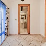 Il Borgo 4 아파트 카폴리베리