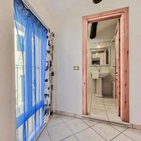 Il Borgo 4 Διαμέρισμα *